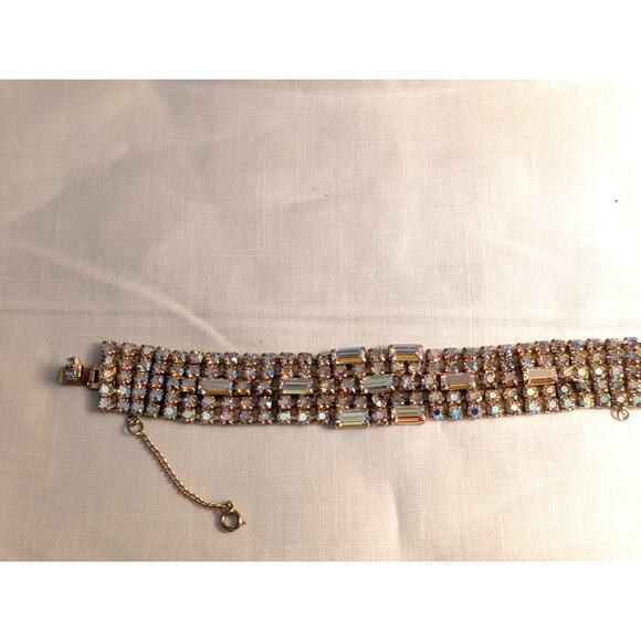 Vintage 1960s Unsigned Aurora Borealis Crystal Gold Tone Wide Bracelet W/ Safety - Picture 15 of 16